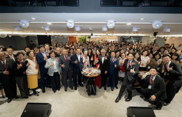 與人共享，共享美好 雙鶴CEO靈芝咖啡體驗館隆重開幕
